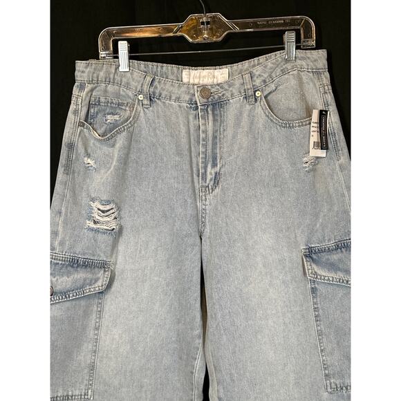 INDIGO REIN NWT Jeans  Sz 15 Distressed Lt Denim Cargo Wide Leg Skater Fit - Picture 2 of 12